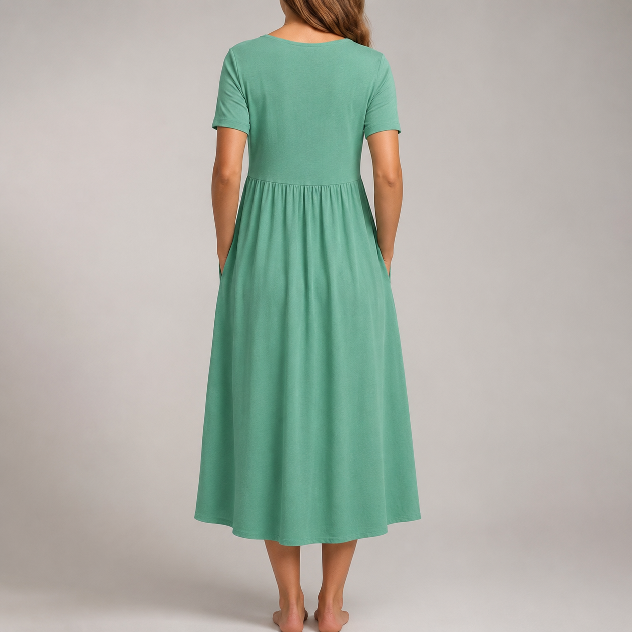 Villefranche Crossover V Neck Pocket Midi Dress