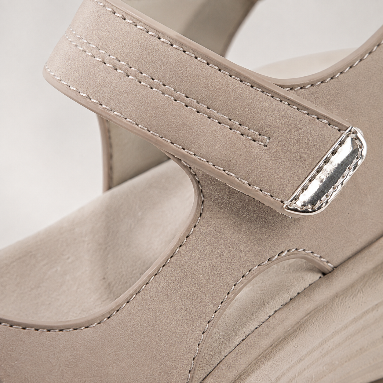 Arezzo Adjustable Strap Wedge Walking Sandal