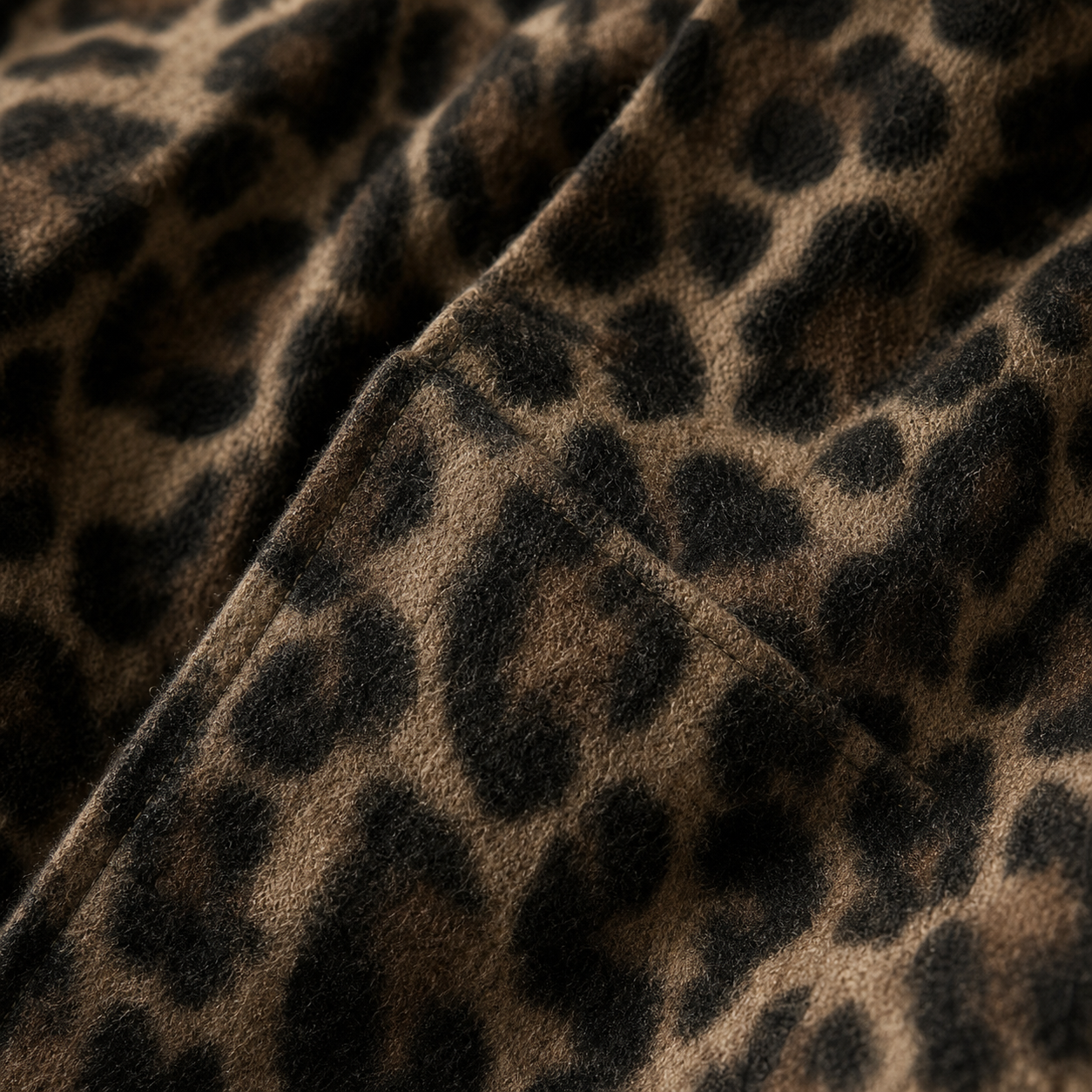 Barolo Leopard Print Snap Front Jacket